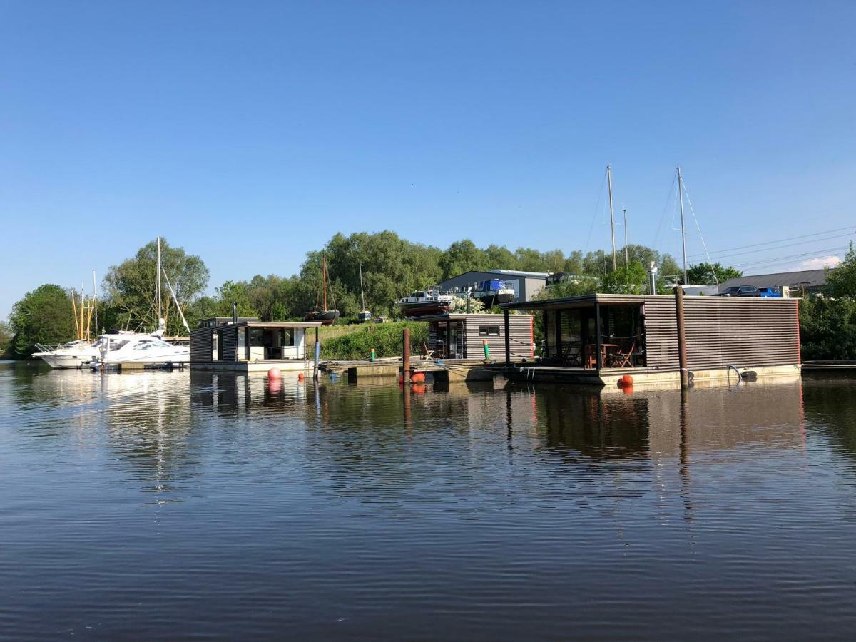 ווילהלמסהאבן Hausboot Resort Nordseekueste מראה חיצוני תמונה