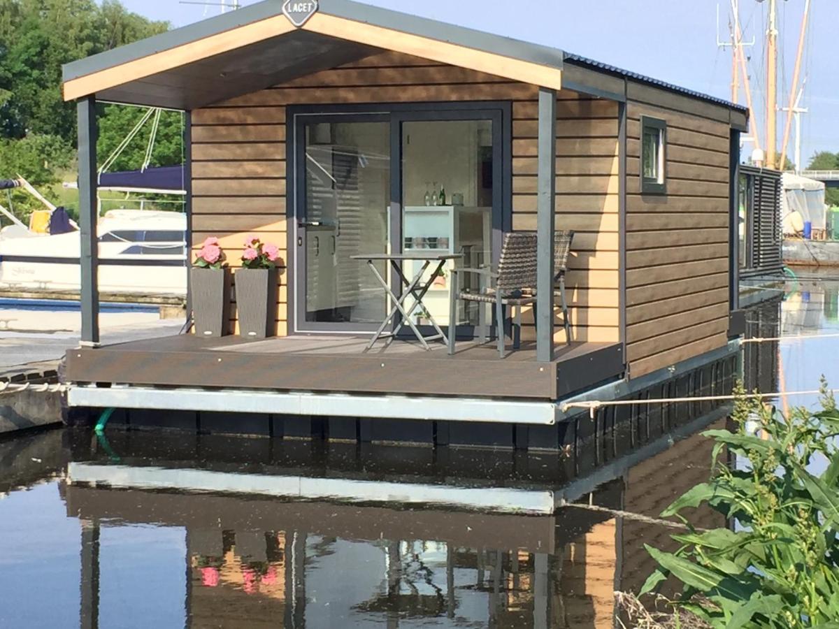 ווילהלמסהאבן Hausboot Resort Nordseekueste מראה חיצוני תמונה